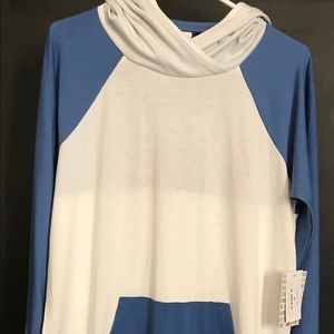 LULAROE AMBER HOODIE SIZE M NWT